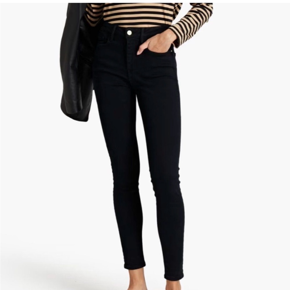 Le One Black Frame Skinny Jeans